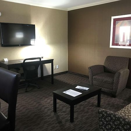 Best Western Yuma Mall Hotel & Suites Exterior photo