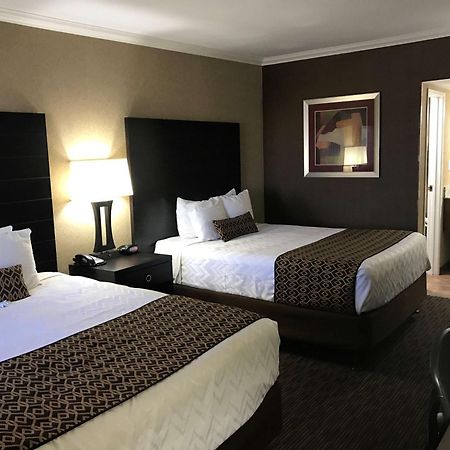 Best Western Yuma Mall Hotel & Suites Exterior photo