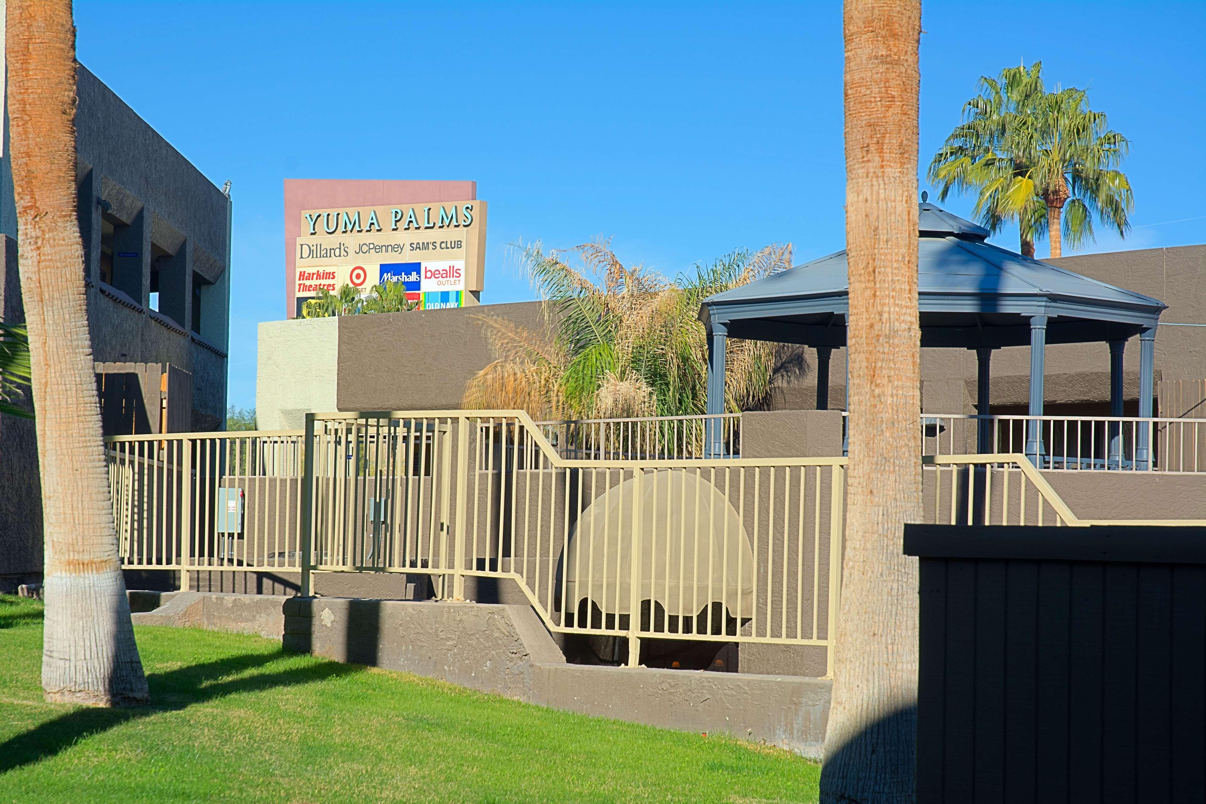 Best Western Yuma Mall Hotel & Suites Exterior photo