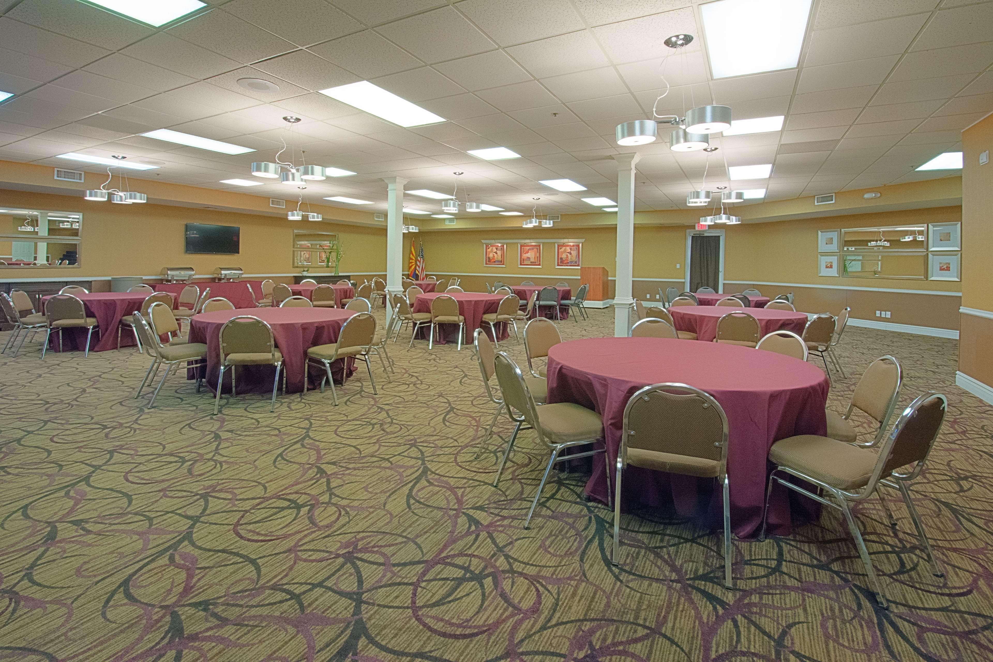 Best Western Yuma Mall Hotel & Suites Exterior photo