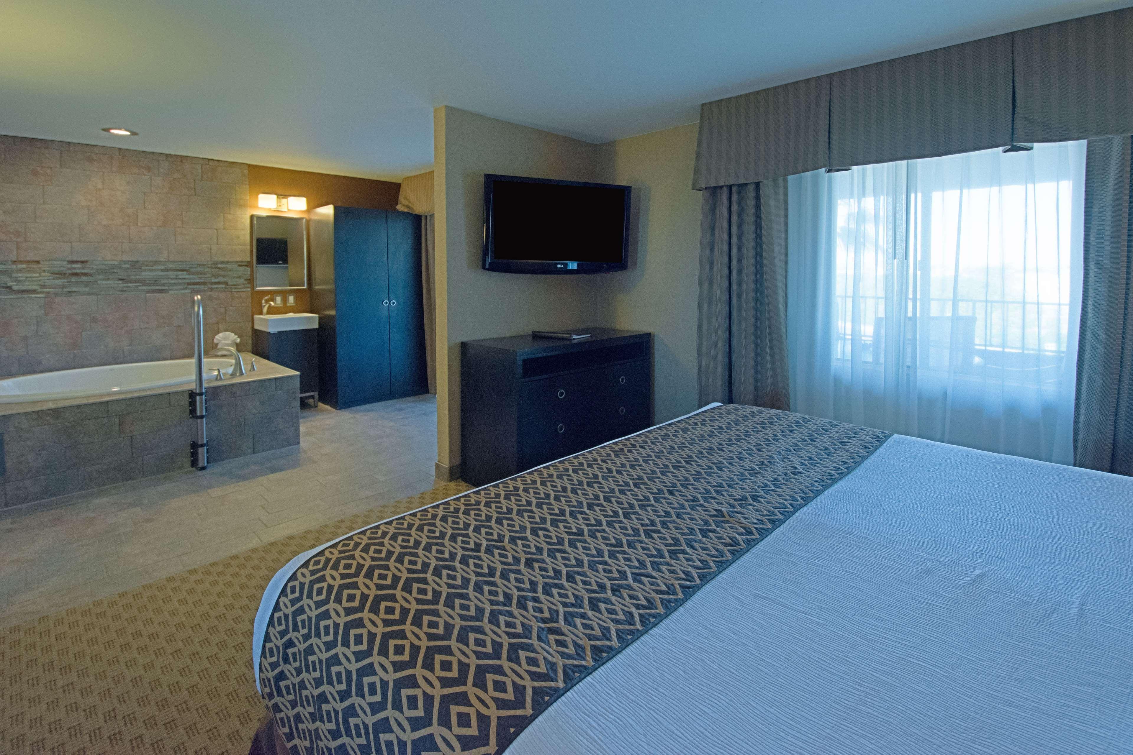 Best Western Yuma Mall Hotel & Suites Exterior photo