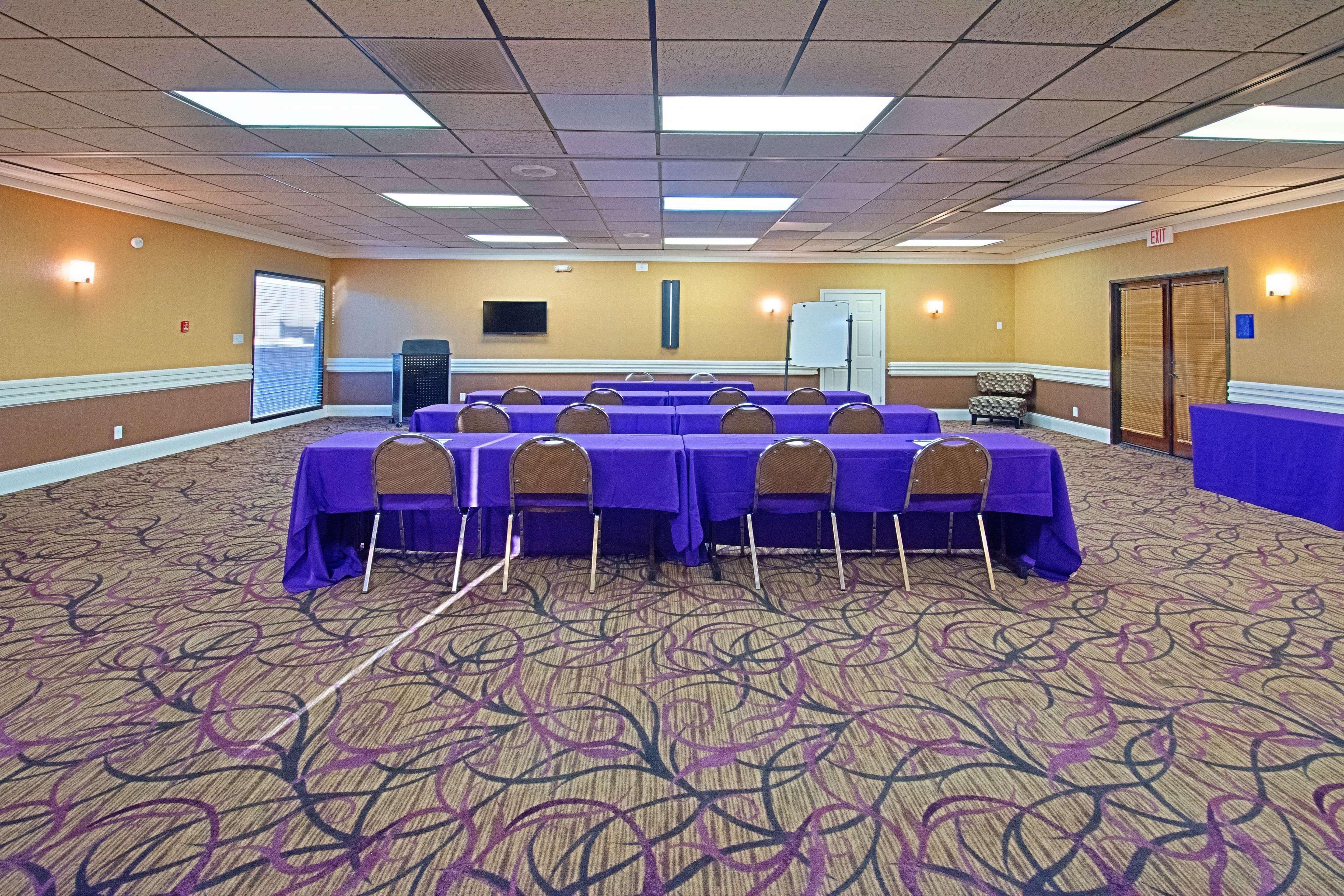 Best Western Yuma Mall Hotel & Suites Exterior photo